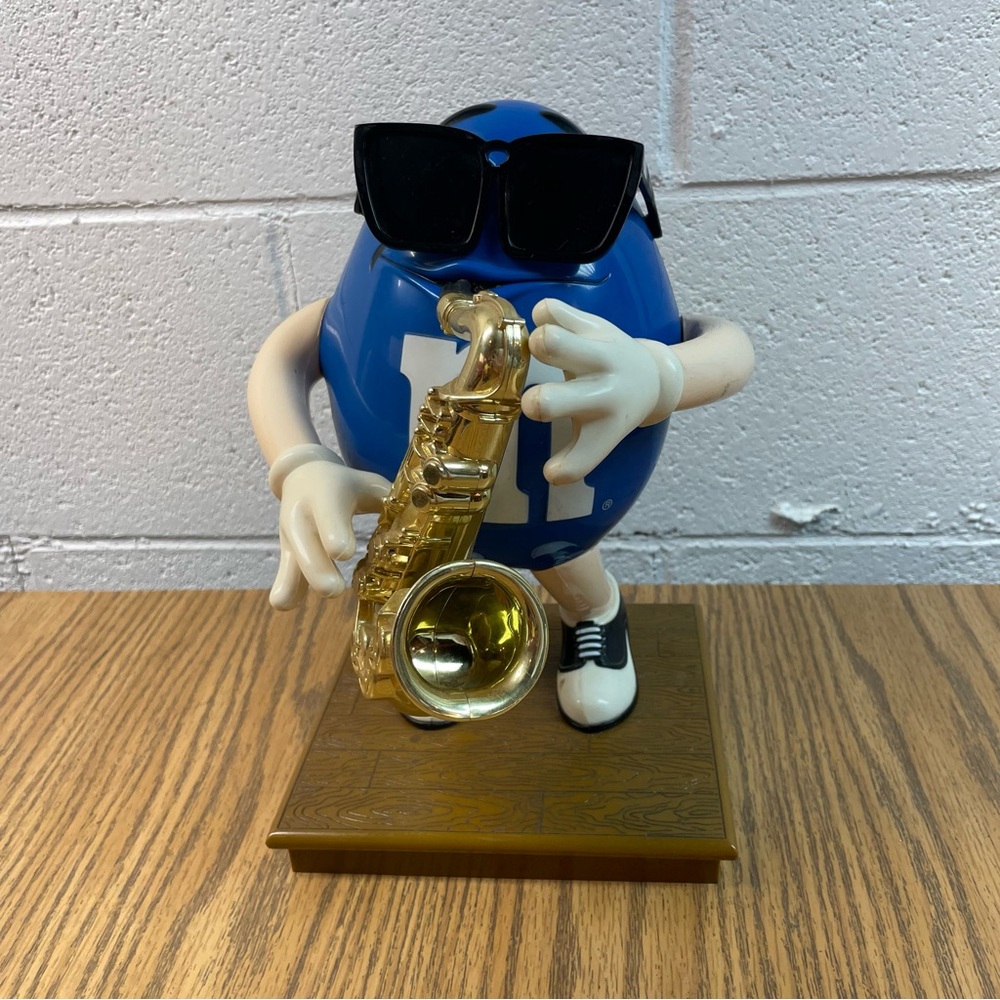 M&Ms Vintage 1998-99 Blue Saxophone Player M&M Candy Dispenser M&M’s Collectors - Picture 6 of 8